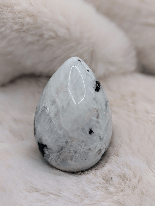 Œuf en Pierre de Lune Naturelle