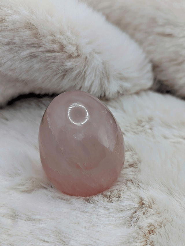Oeuf en Quartz rose