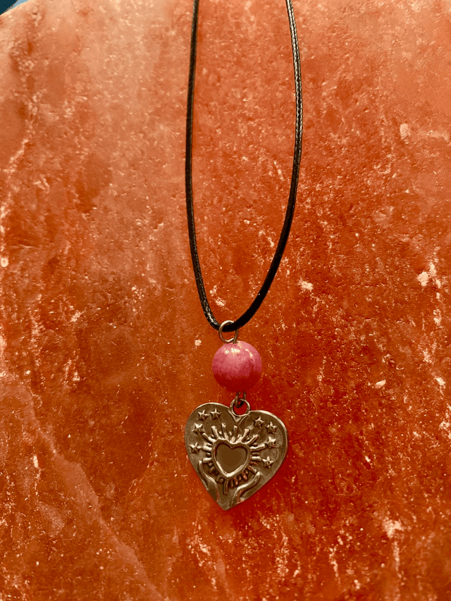 Pendentif Coeur en Inox &amp; Quartz Fraise sur cordon